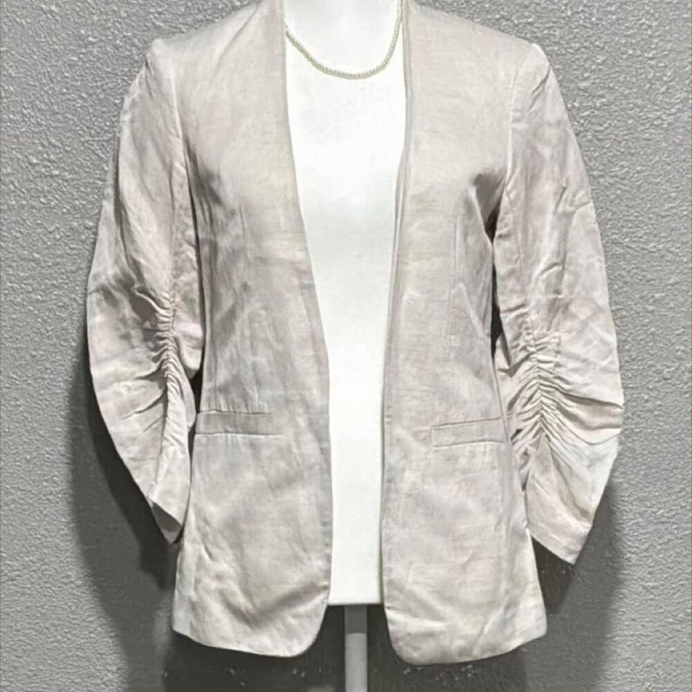 H-m Women's White and Cream Jacket